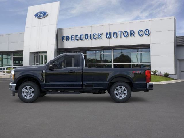 New 2026 Ford F250 XLT w/ FX4 Off-Road Package image 3