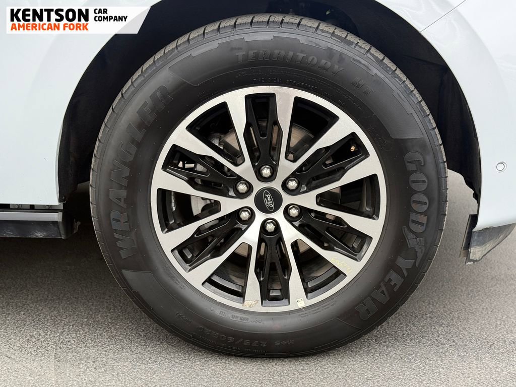 Used 2025 Ford Expedition Platinum AWD/4WD image 17