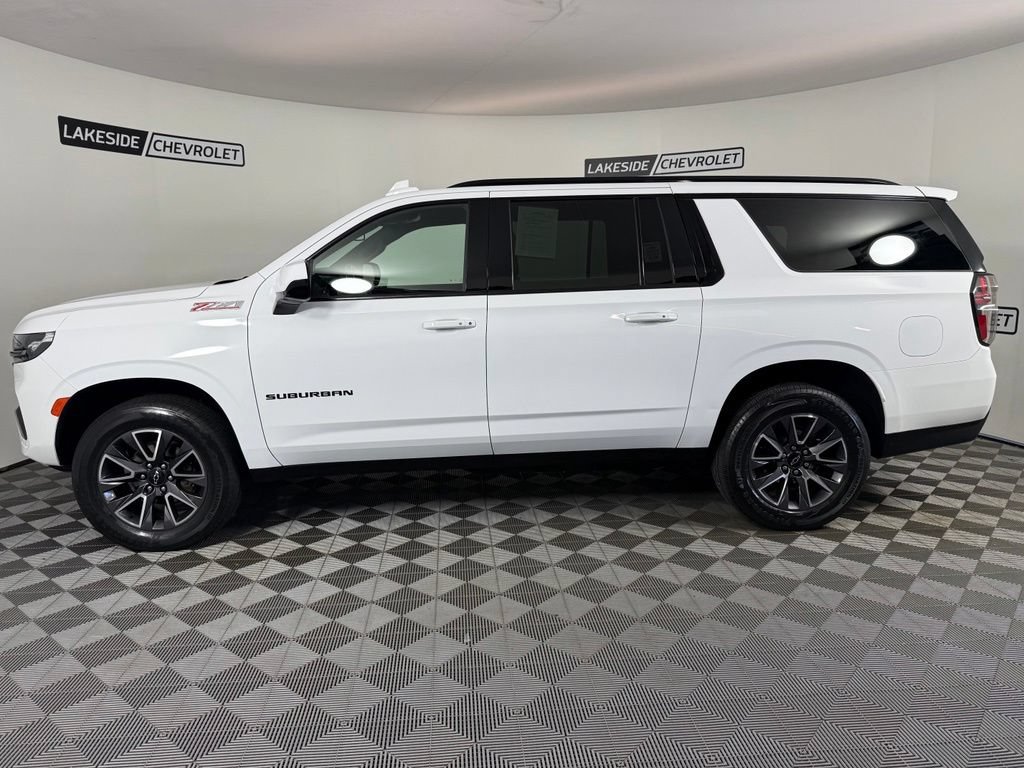 Used 2022 Chevrolet Suburban Z71 AWD/4WD image 3