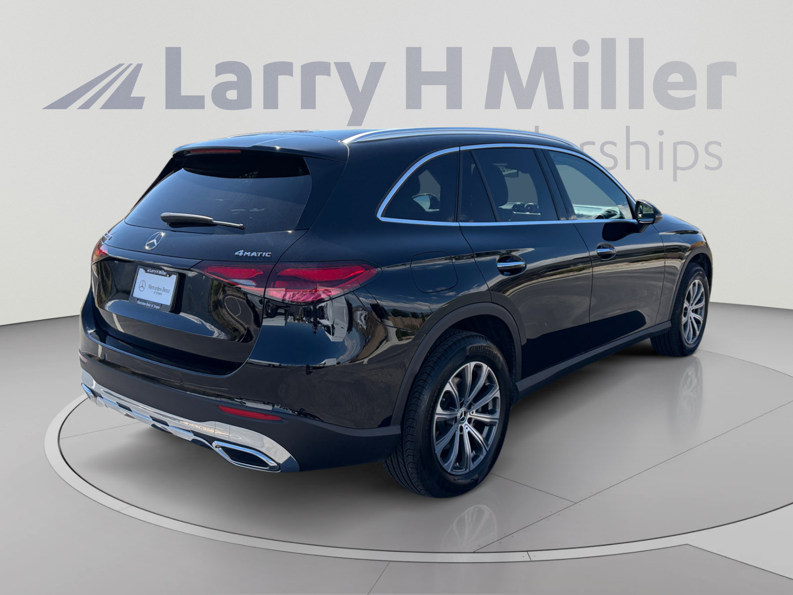 Certified 2026 Mercedes-Benz GLC 300 4MATIC image 5