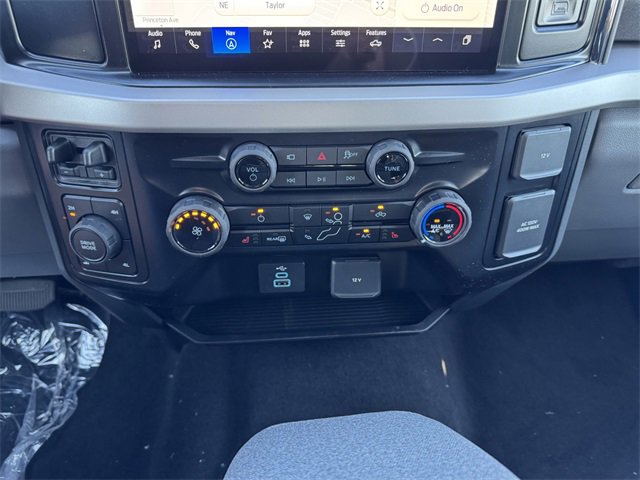 New 2026 Ford F250 XLT w/ XLT Premium Package image 21