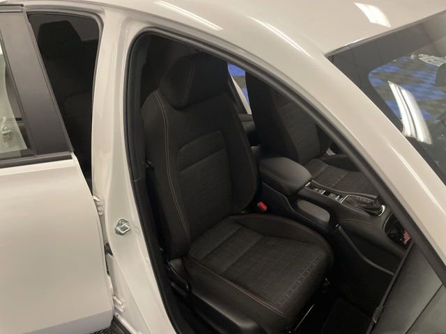 Certified 2023 Honda HR-V Sport image 24