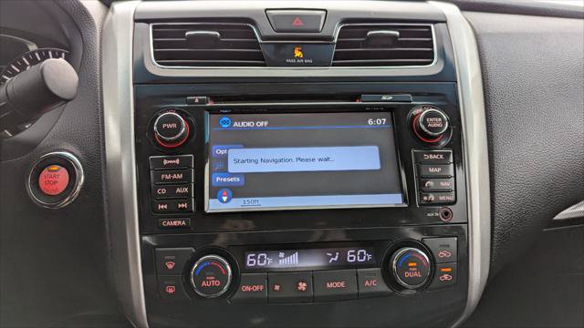 Used 2013 Nissan Altima 2.5 SL w/ Technology Pkg FWD image 24