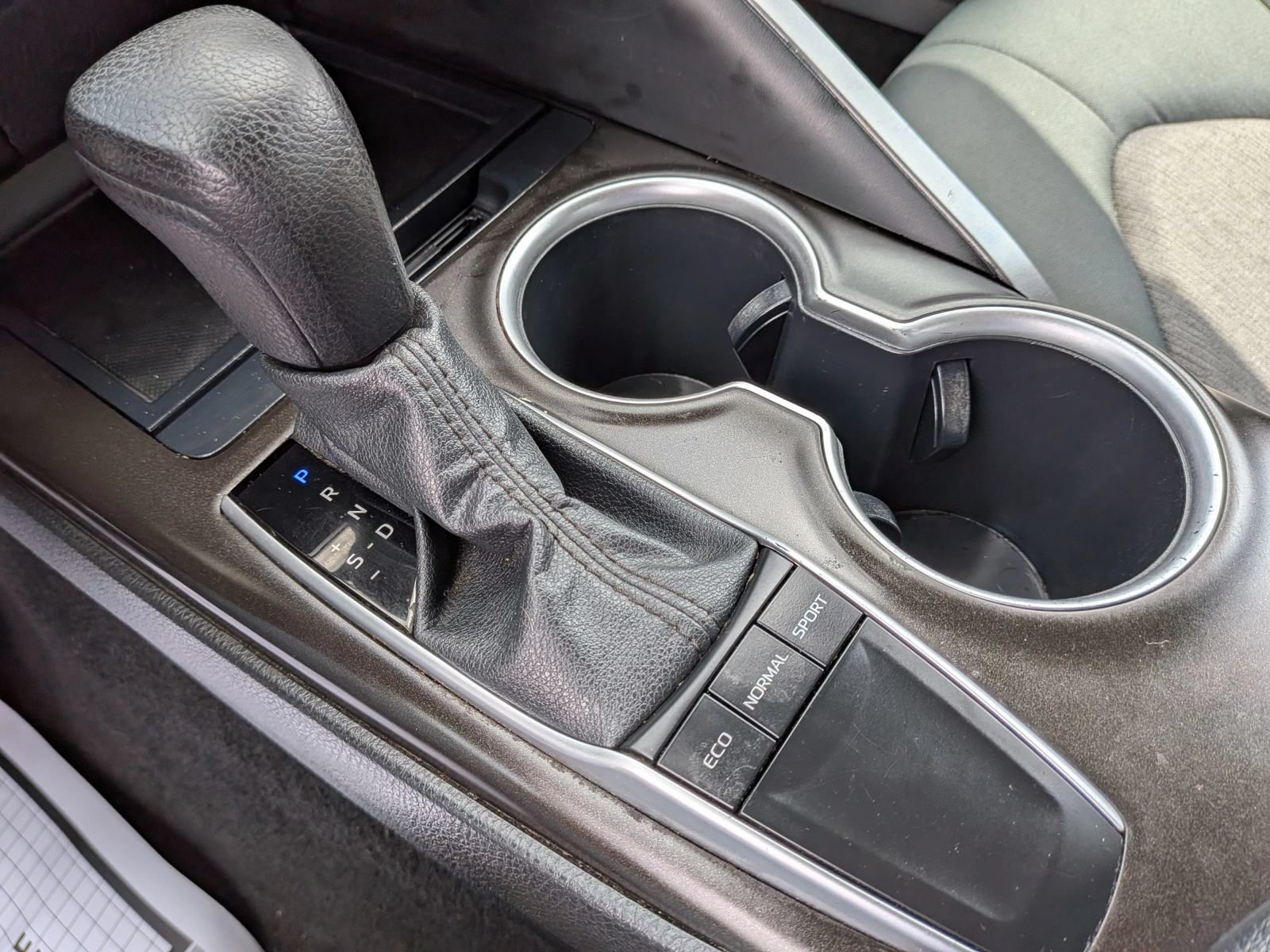 Used 2023 Toyota Camry LE FWD image 49