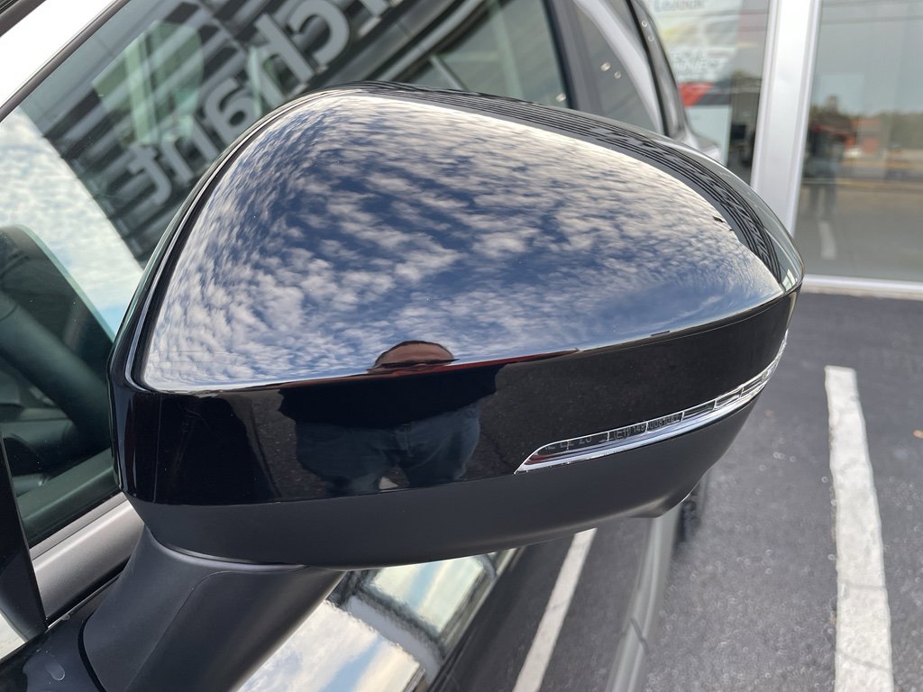 New 2026 Nissan Rogue SV w/ Rock Creek Premium Package image 7