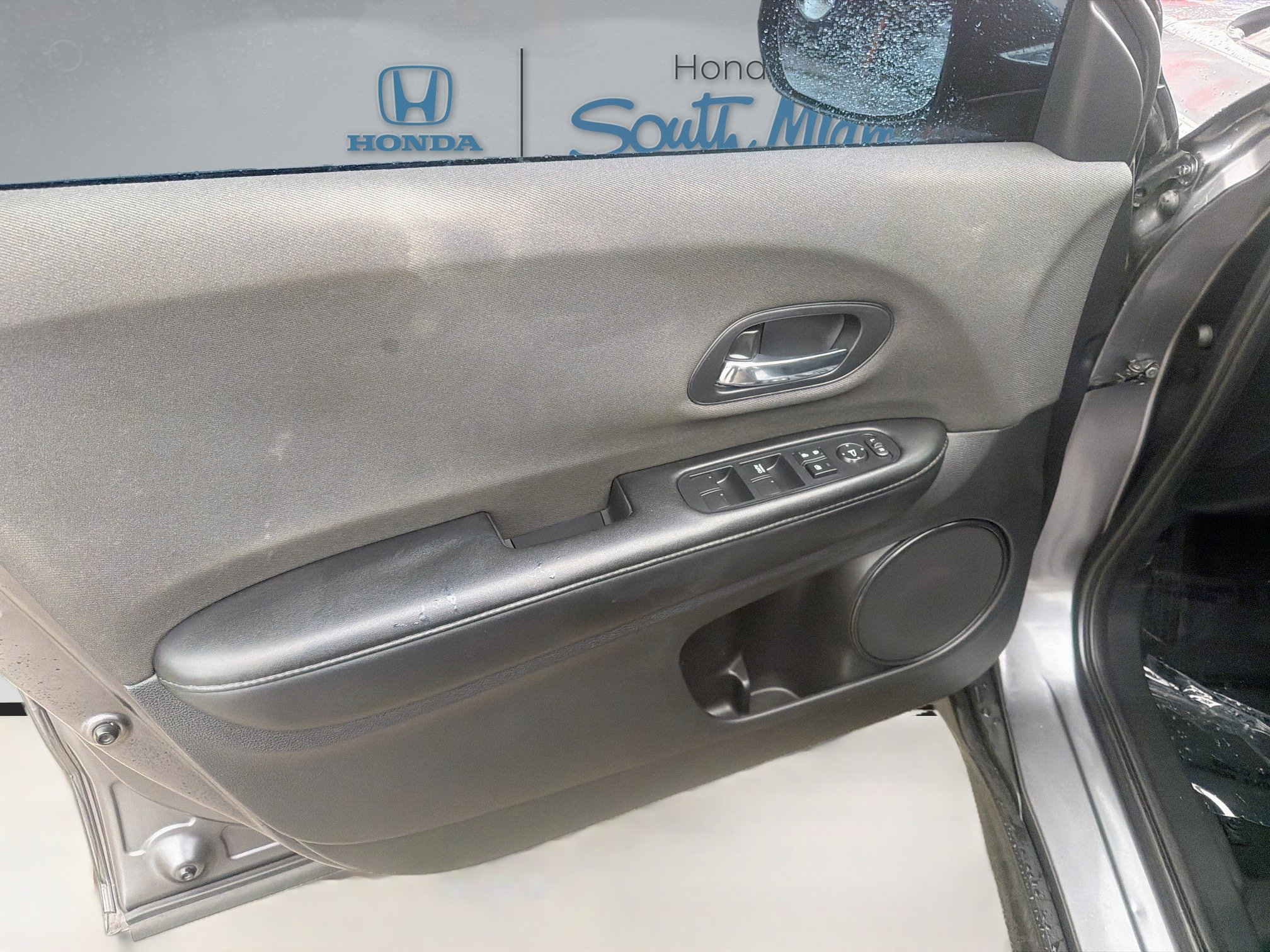 Used 2022 Honda HR-V LX image 19