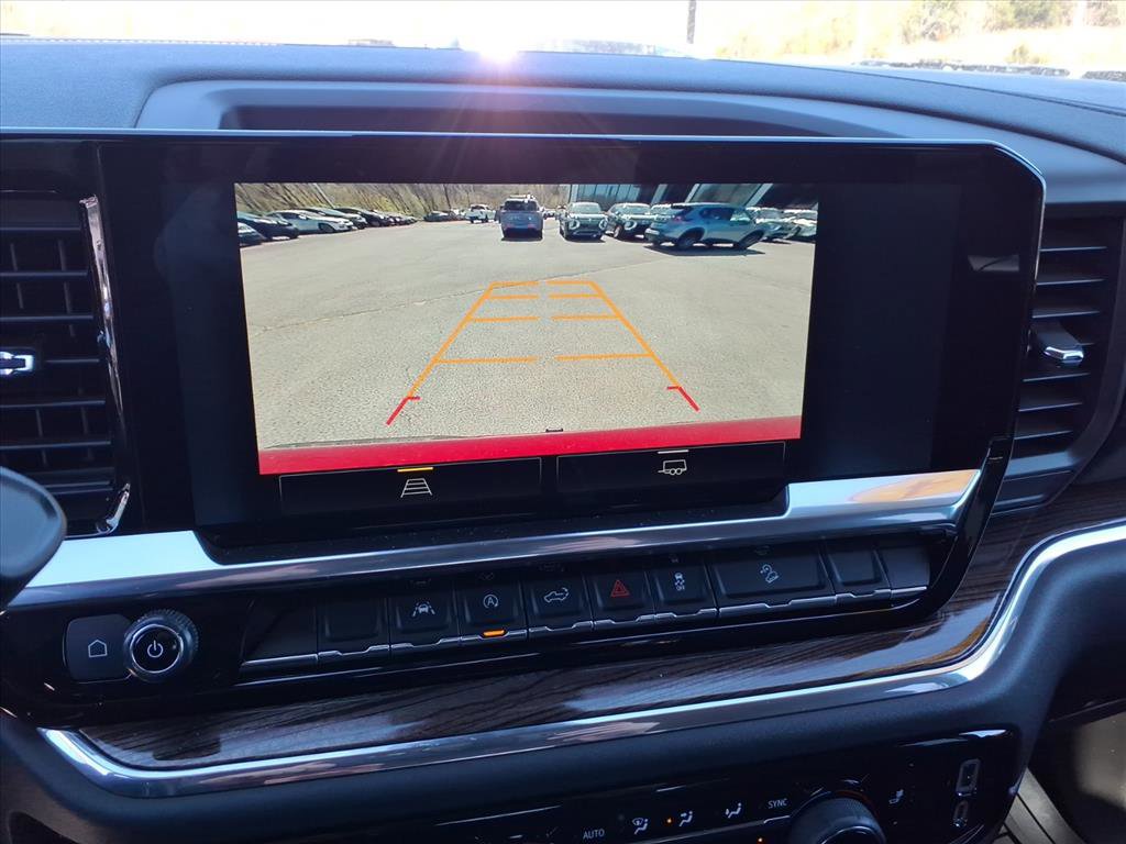 Used 2024 Chevrolet Silverado 1500 RST w/ Z71 Off-Road Package image 10