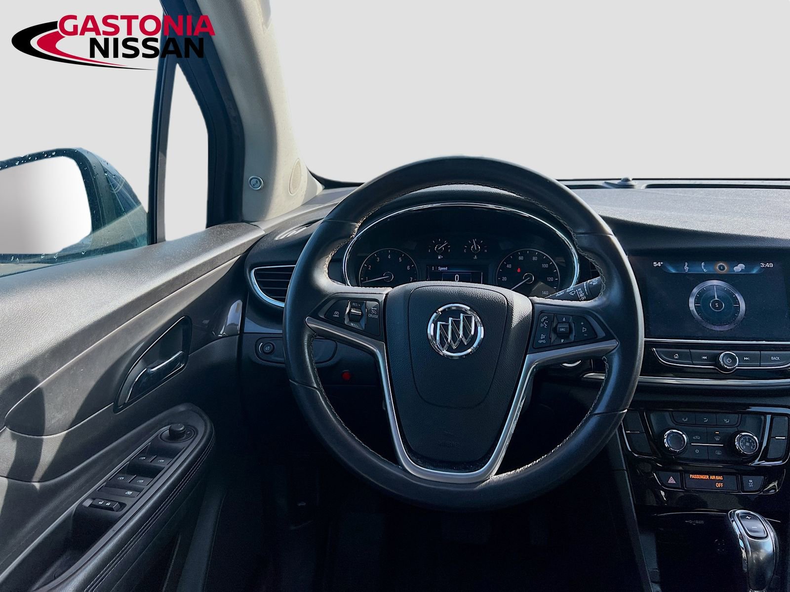 Used 2020 Buick Encore Preferred image 30