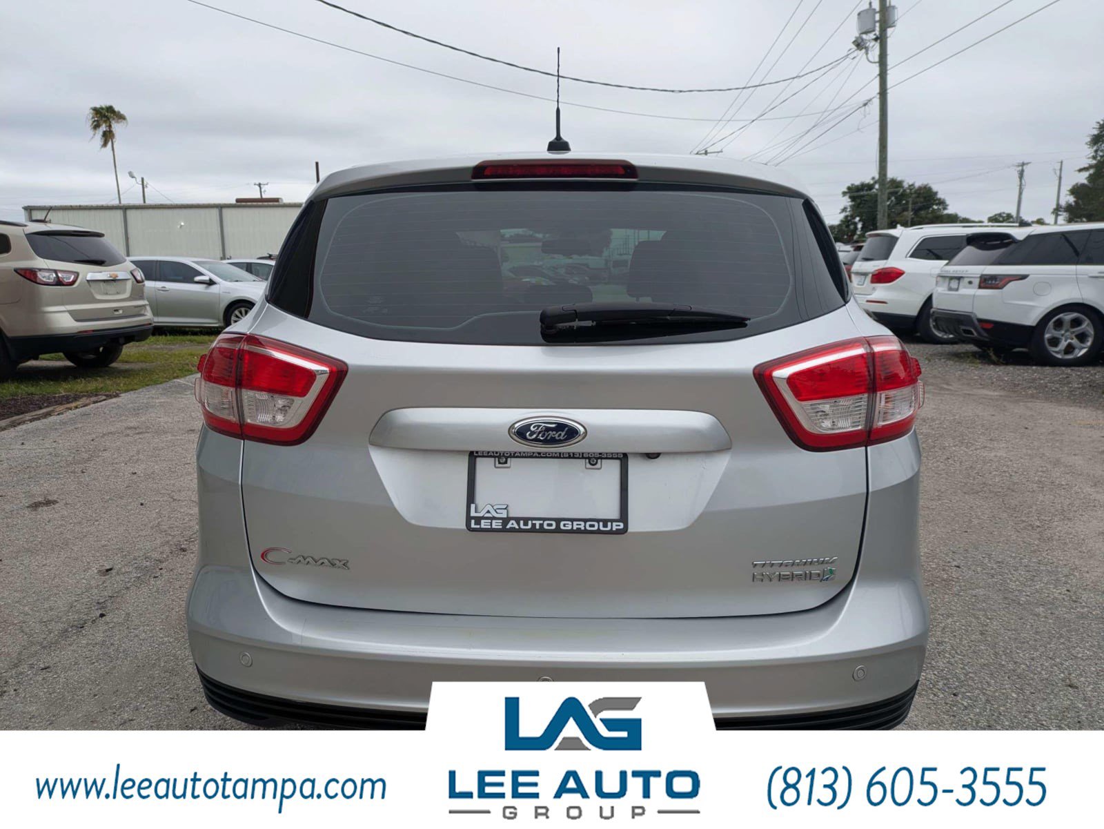 Used 2017 Ford C-MAX Titanium FWD image 4