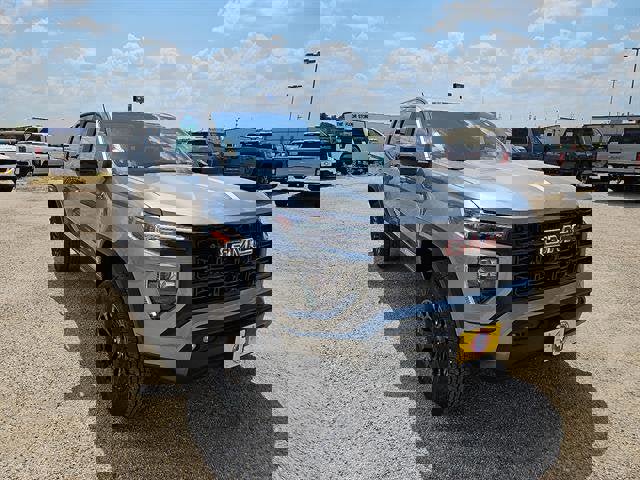 New 2026 GMC Canyon Elevation w/ Convenience Package image 7