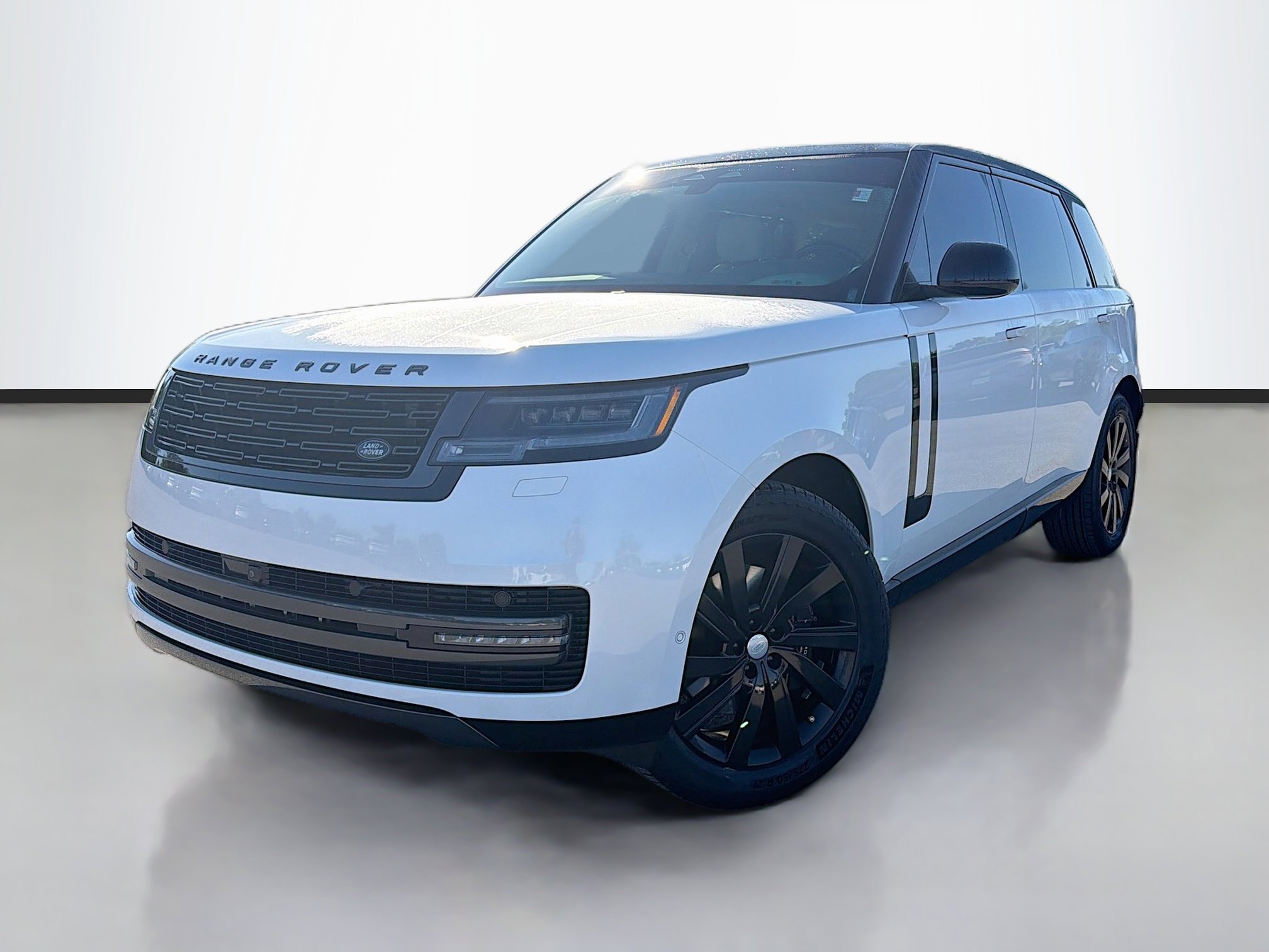 Used 2024 Land Rover Range Rover Long Wheelbase SE