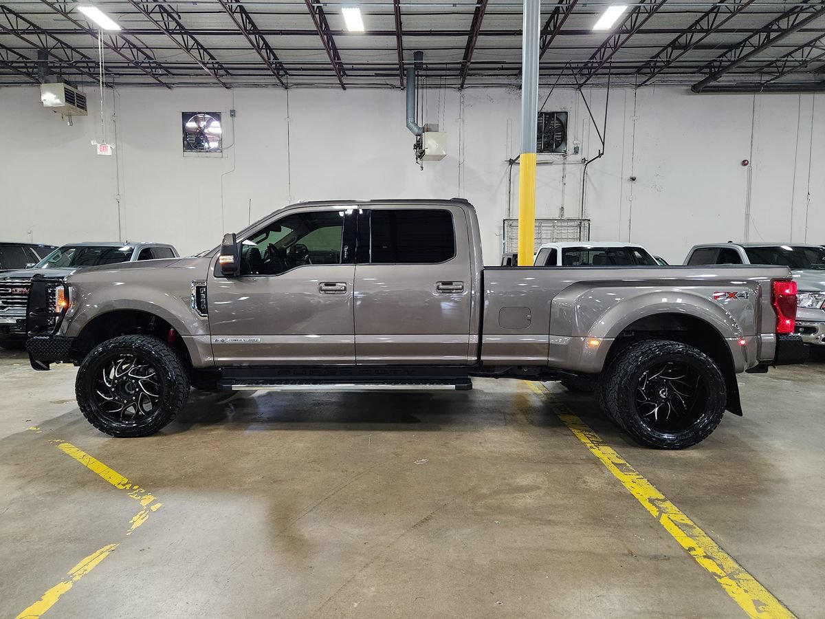 Used 2022 Ford F350 Lariat w/ Lariat Value Package AWD/4WD image 7
