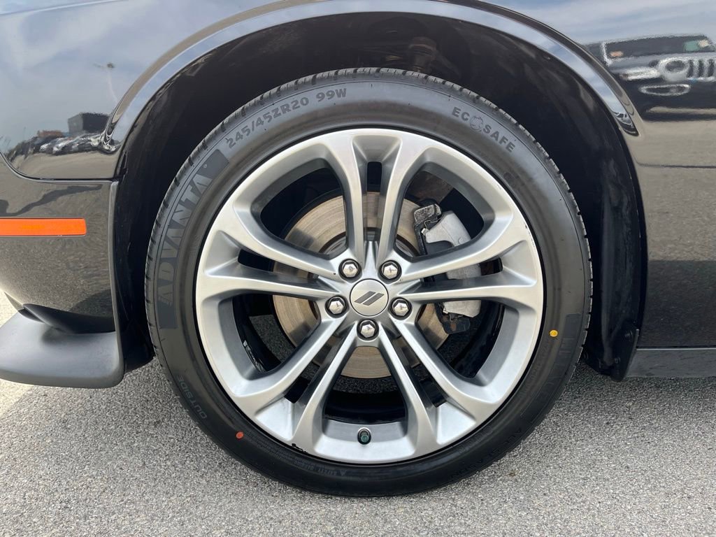 Used 2021 Dodge Challenger R/T image 8
