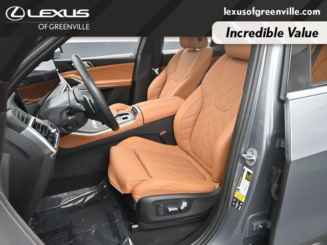 Used 2024 BMW X5 xDrive40i w/ Parking Assistance Package image 22