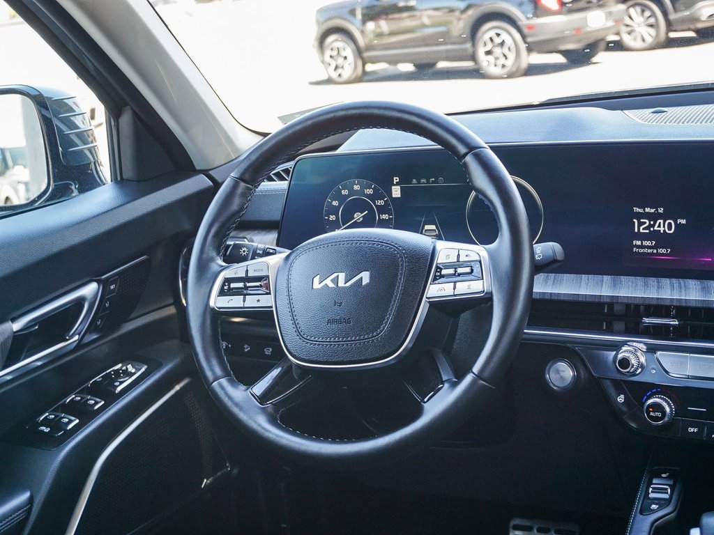 Used 2024 Kia Telluride SX image 17