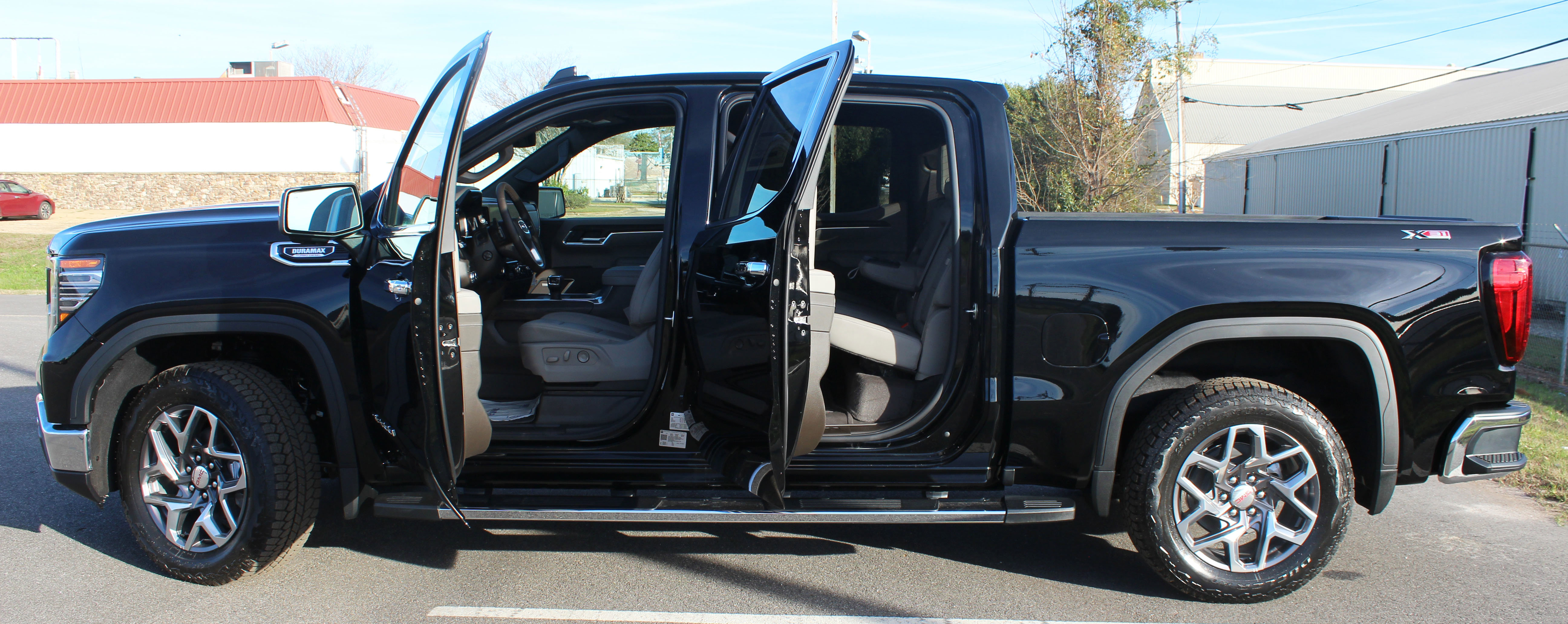 New 2026 GMC Sierra 1500 SLT w/ SLT Premium Plus Package image 7