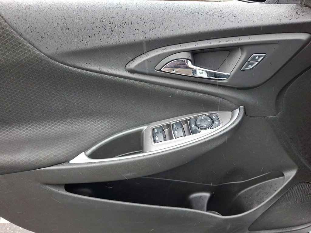 Used 2025 Chevrolet Malibu LT image 22