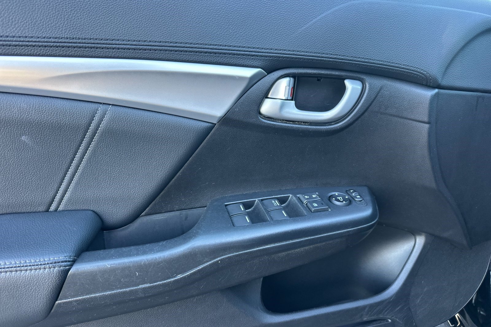 Used 2014 Honda Civic EX-L image 12