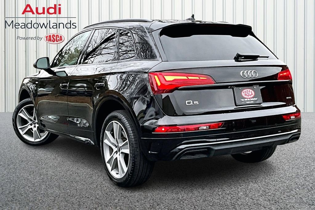 Used 2025 Audi Q5 2.0T Premium w/ Convenience Plus Package image 4