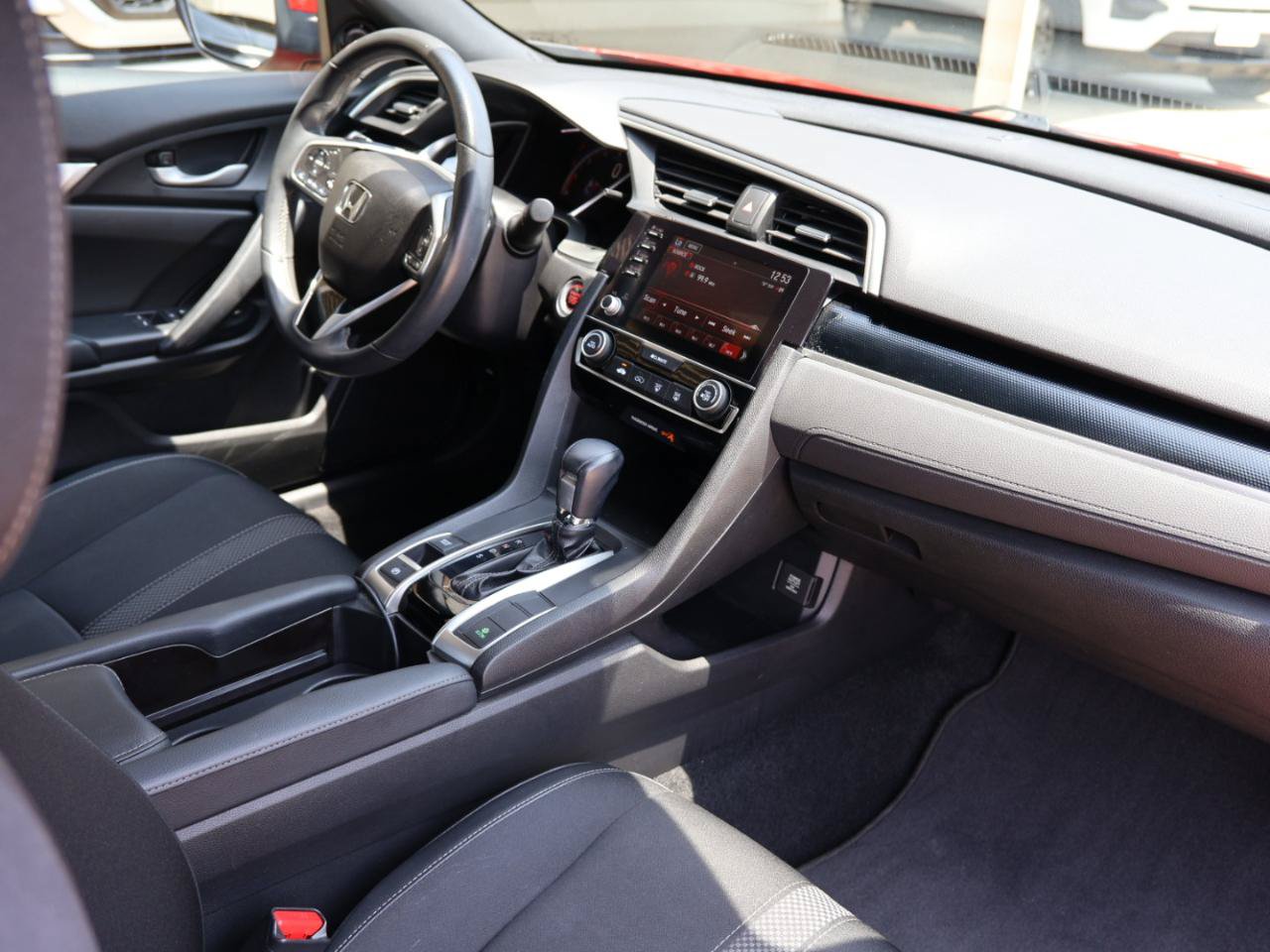 Used 2019 Honda Civic Sport image 12