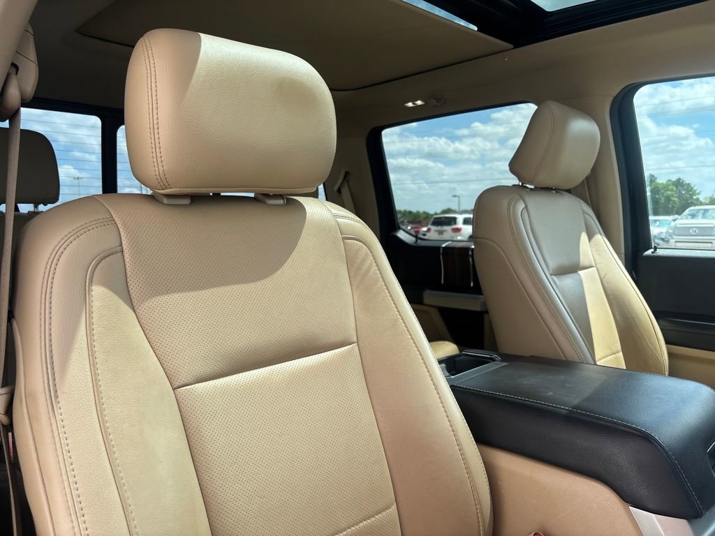 Used 2017 Ford F150 Lariat w/ Equipment Group 502A Luxury image 19