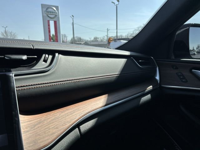 Used 2023 Jeep Grand Cherokee Summit w/ Adv Protech Group IV image 47