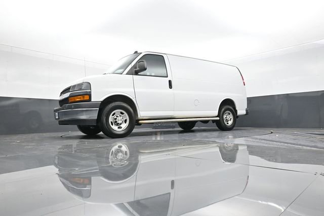 Used 2021 Chevrolet Express 2500 w/ Driver Convenience Package image 50