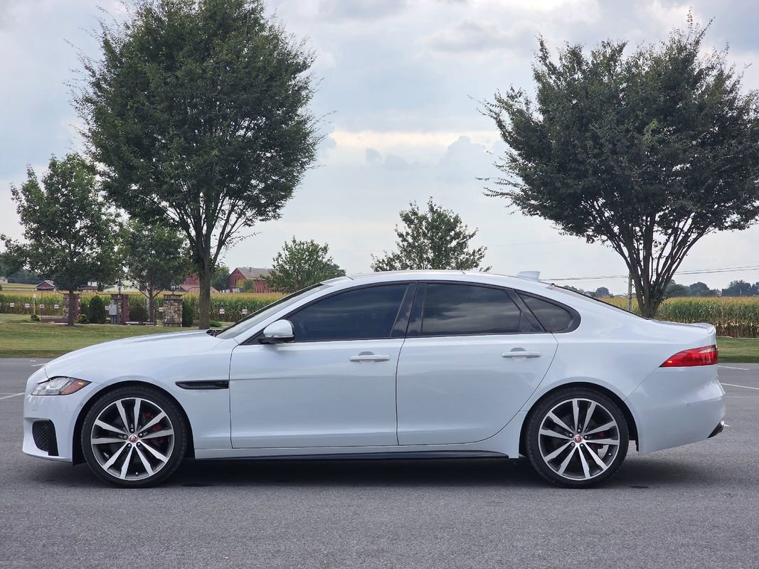 Used 2019 Jaguar XF S image 5