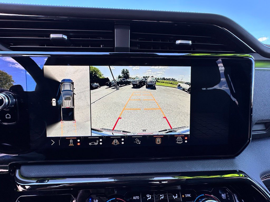 Certified 2024 GMC Sierra 1500 AT4 w/ Technology Package AWD/4WD image 33