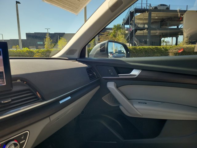 Used 2023 Audi Q5 2.0T Premium Plus image 29