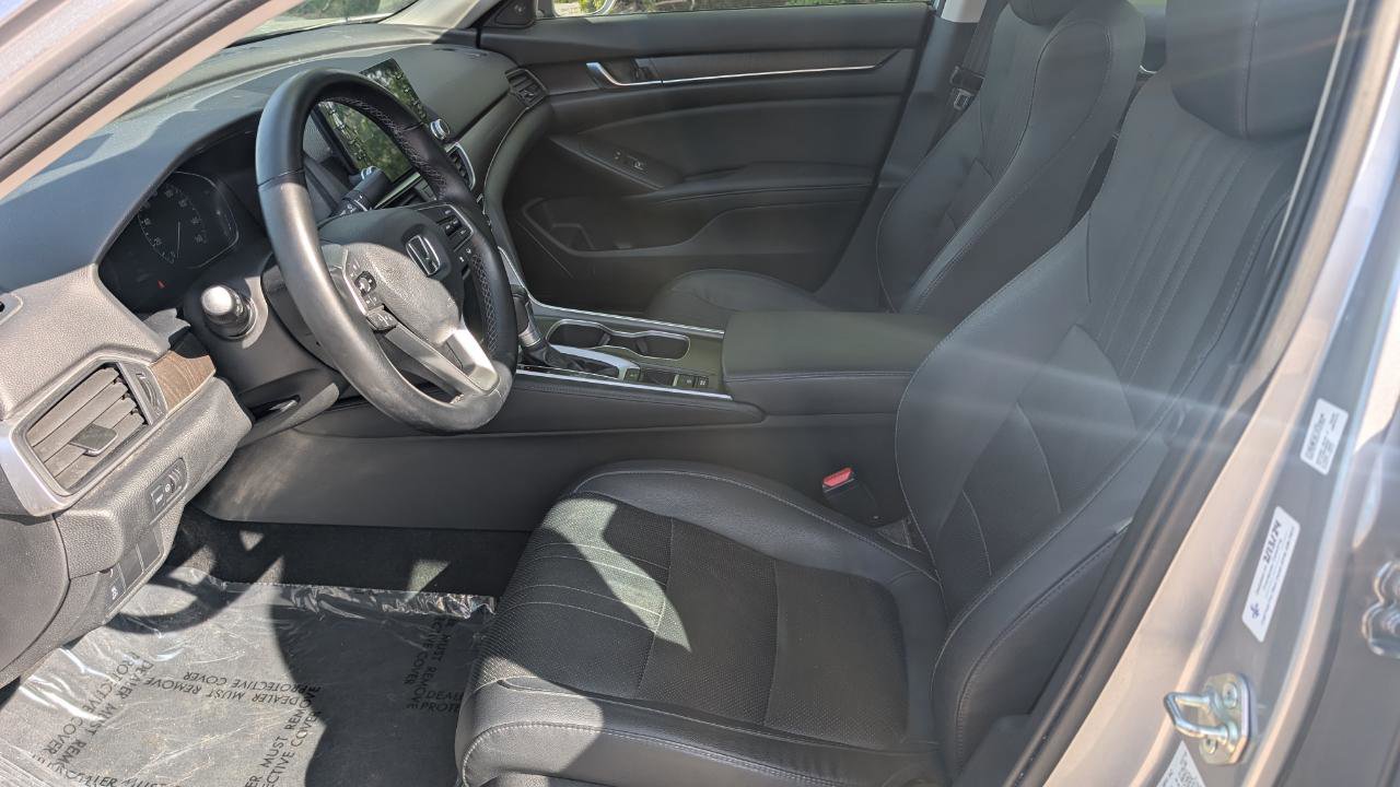 Used 2018 Honda Accord EX-L image 11