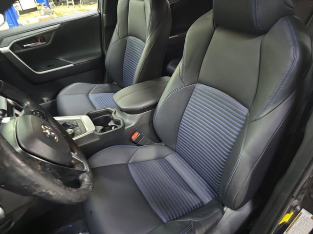 Used 2019 Toyota RAV4 XSE image 15