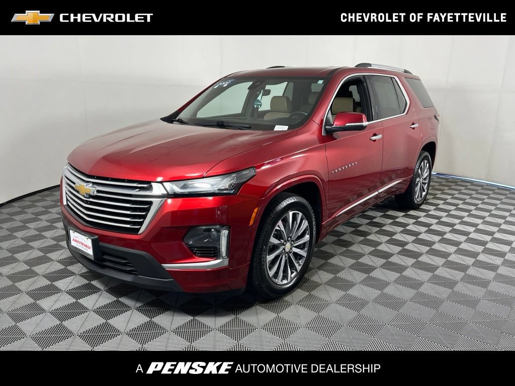 Certified 2022 Chevrolet Traverse Premier AWD/4WD image 1