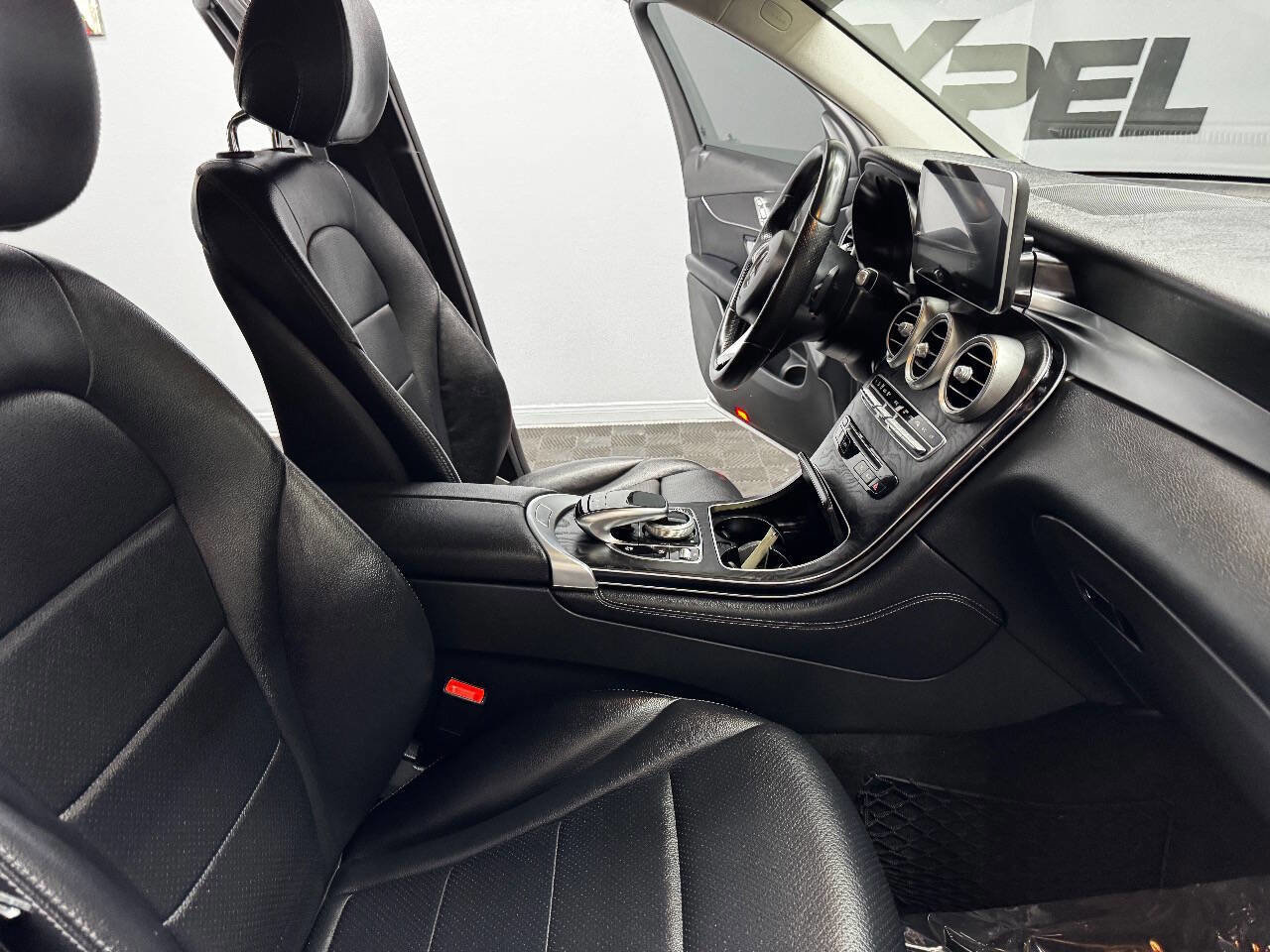 Used 2016 Mercedes-Benz GLC 300 image 52