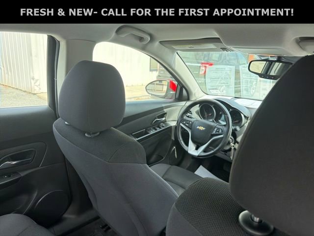 Used 2014 Chevrolet Cruze LT image 30