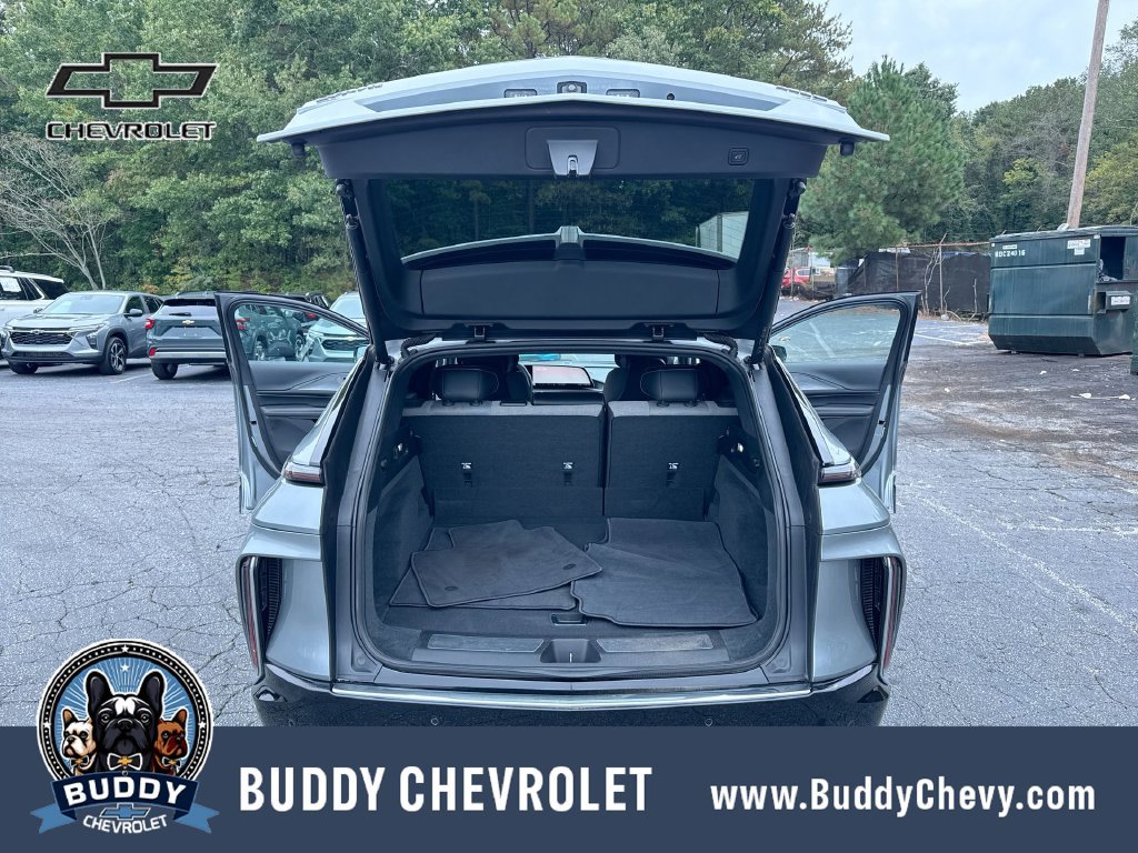 Used 2024 Cadillac Lyriq Tech RWD image 35