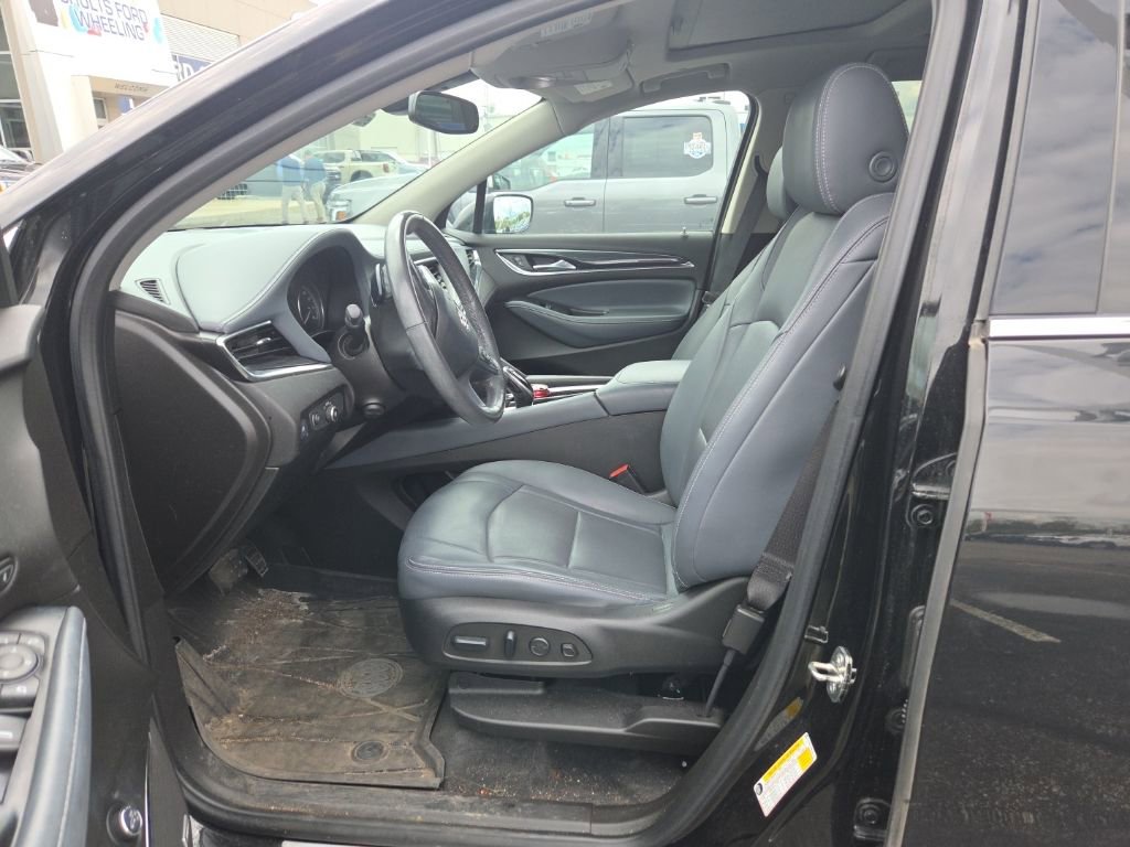 Used 2021 Buick Enclave Premium w/ Sun and Sites Package AWD/4WD image 11