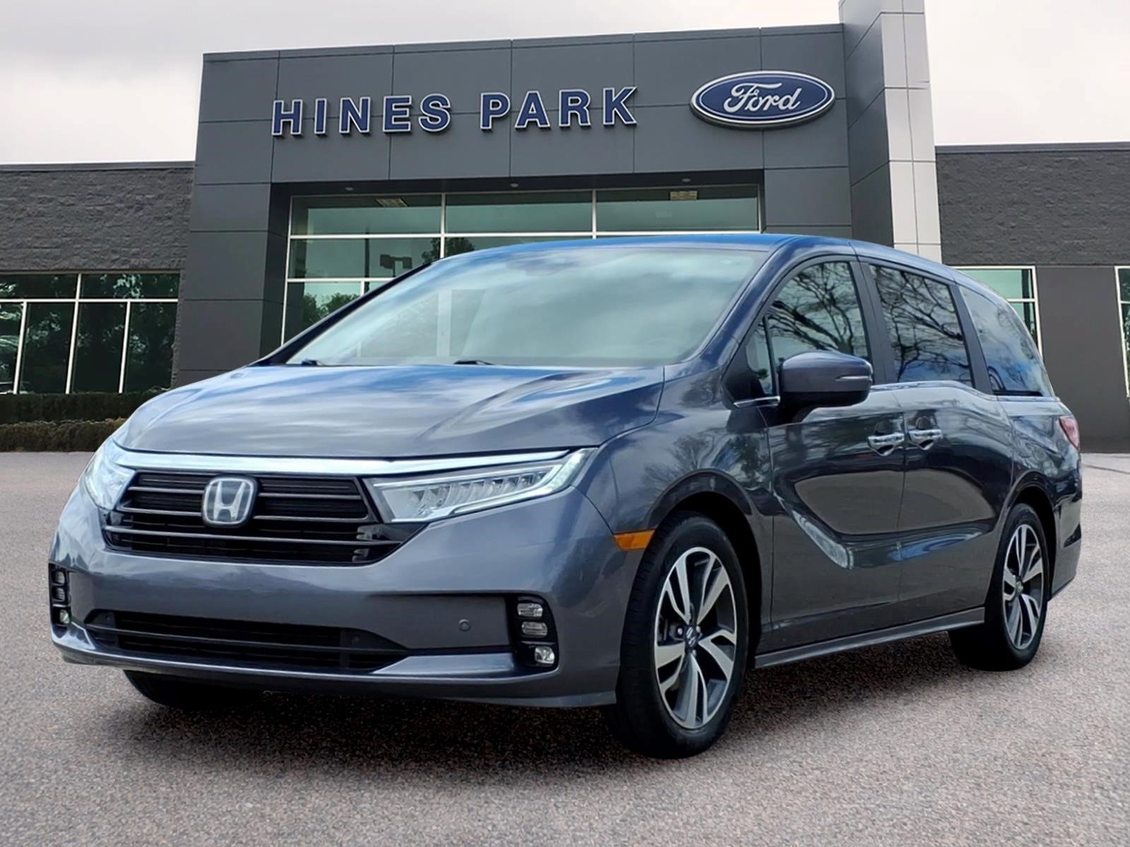 Used 2022 Honda Odyssey Touring image 3