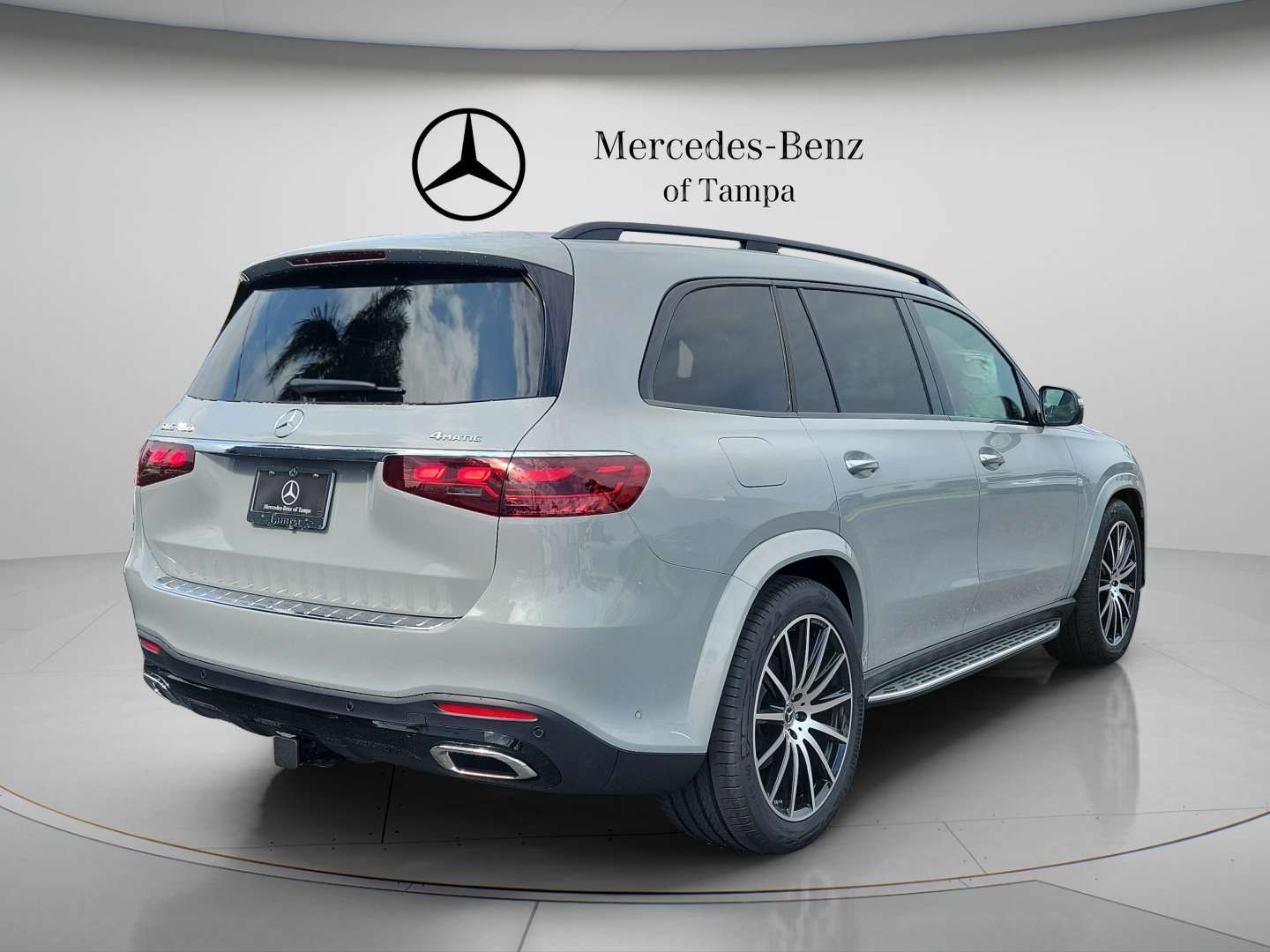 New 2026 Mercedes-Benz GLS 450 4MATIC image 3