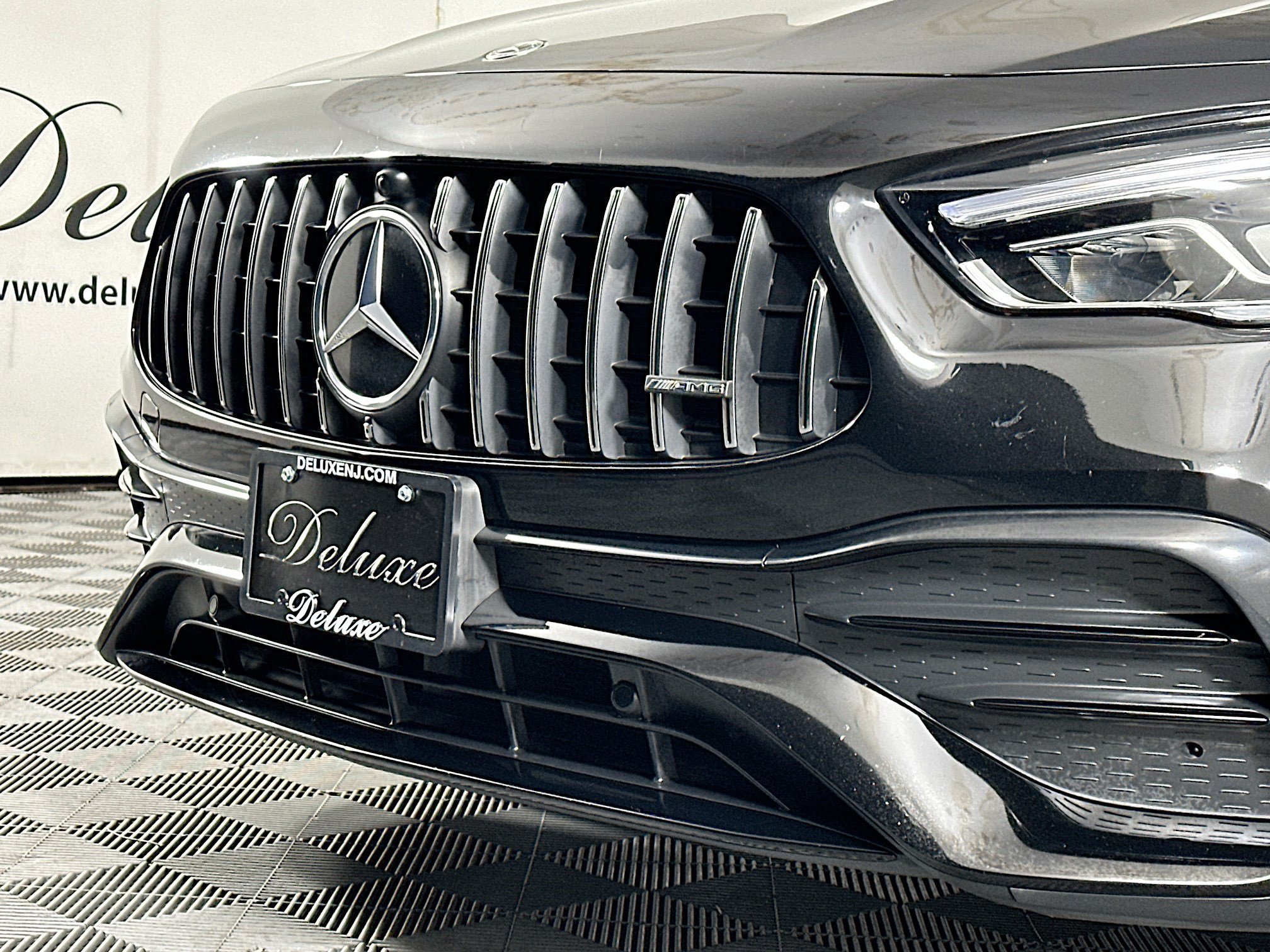 Used 2022 Mercedes-Benz GLA 35 AMG 4MATIC w/ Premium Package image 33