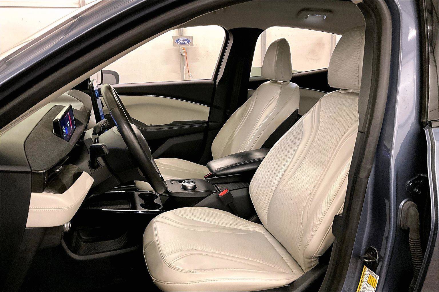 Used 2021 Ford Mustang Mach-E Premium image 24