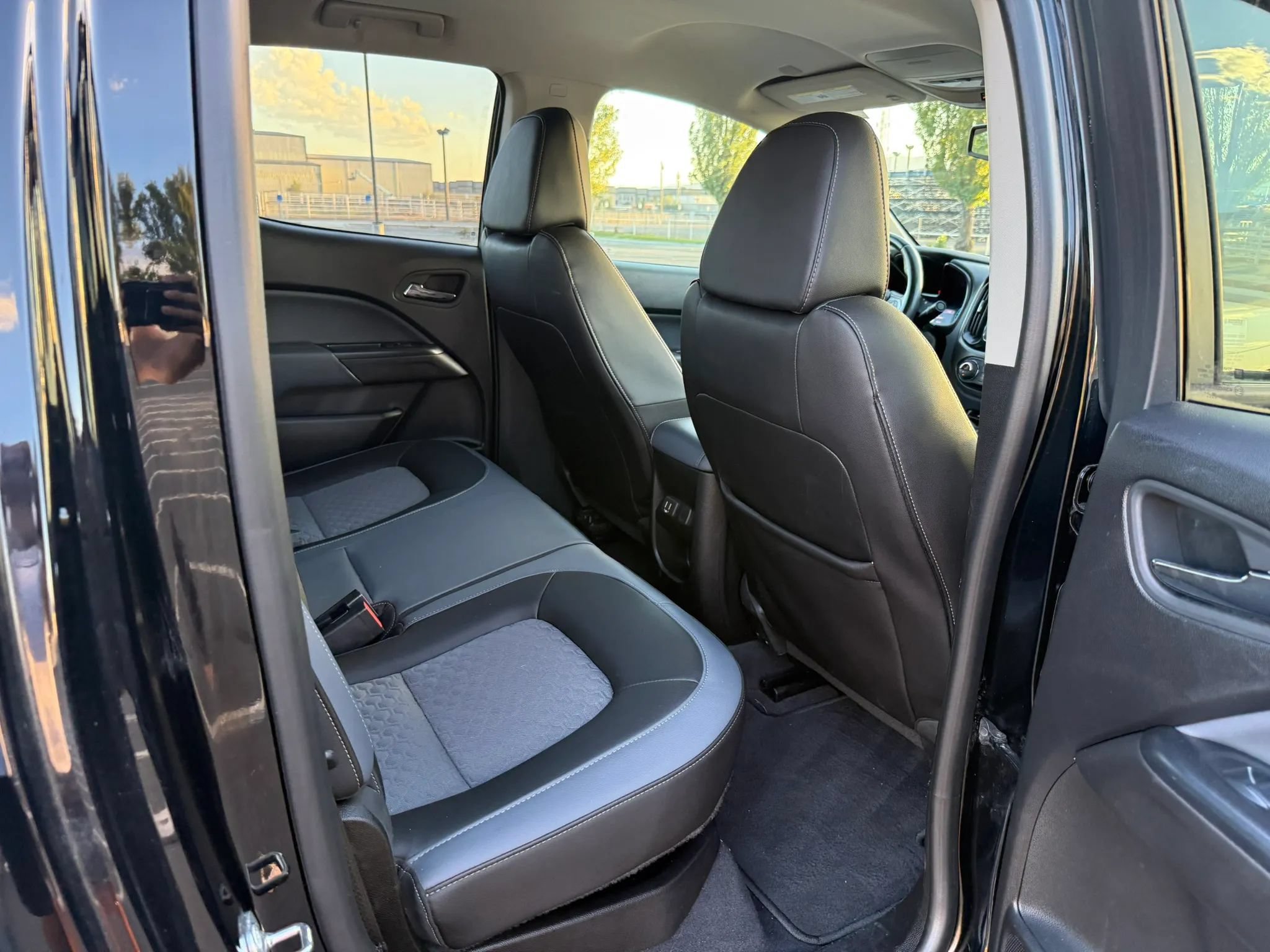 Used 2019 Chevrolet Colorado Z71 AWD/4WD image 21