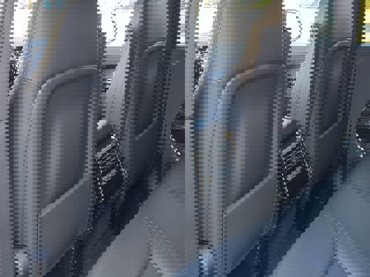 Used 2023 Land Rover Range Rover Sport SE Dynamic image 18