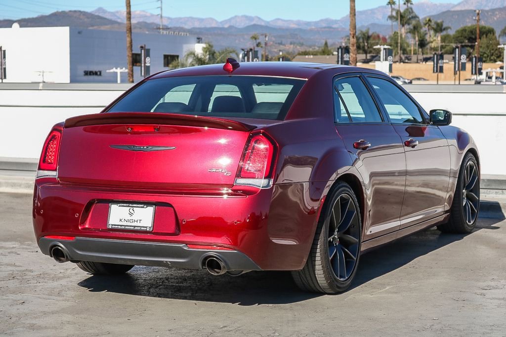 Used 2023 Chrysler 300 C image 7