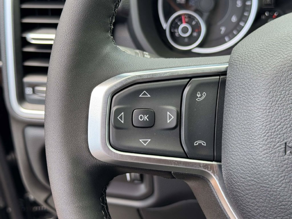 New 2026 RAM 2500 Big Horn AWD/4WD image 21