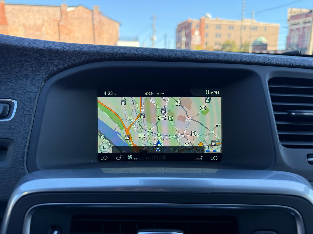Used 2017 Volvo S60 T5 Dynamic w/ Vision Package image 11
