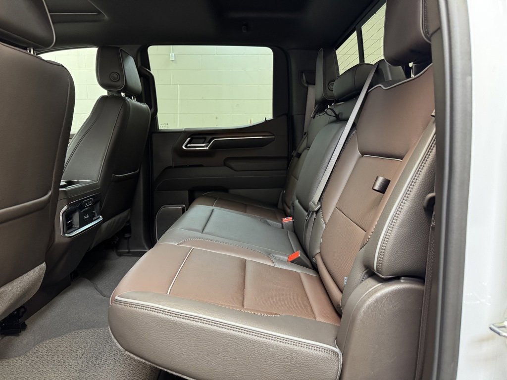 Used 2024 GMC Sierra 1500 Denali w/ Denali Reserve Package image 17