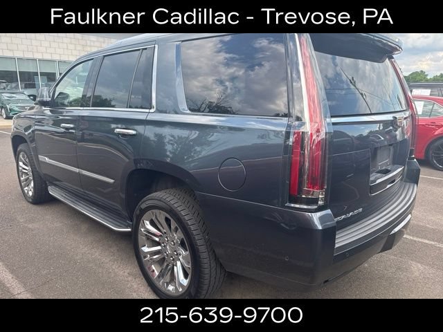 Used 2020 Cadillac Escalade Luxury w/ LPO, Radiant Package AWD/4WD image 3