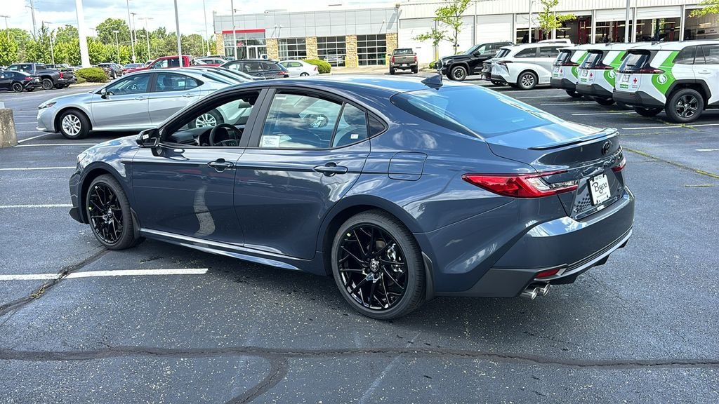 New 2026 Toyota Camry SE w/ Convenience Package FWD image 4