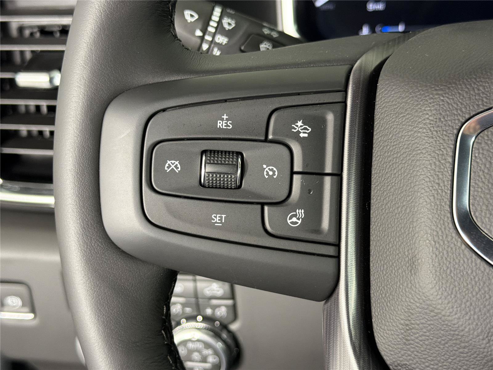 New 2026 GMC Sierra 2500 Denali Ultimate AWD/4WD image 27